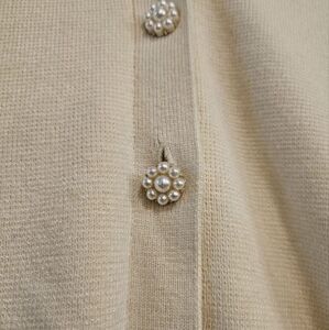 Flower Pearl Button Cardigan